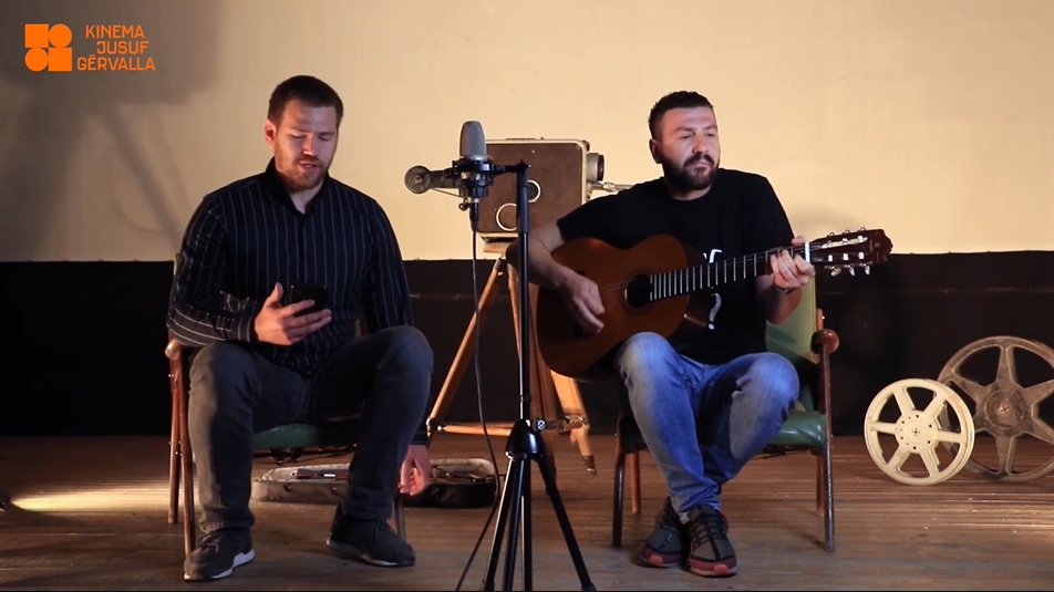 “Çivlaku’s” është duo muzikore e vëllezërve Eduard dhe Anton Çivlaku